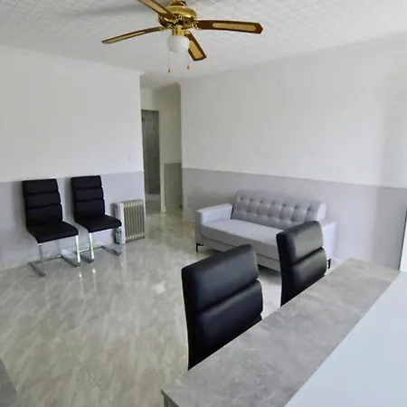 Casa Venus: Salinas De Chalet